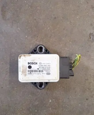 Peugeot 308 SW ESP acceleration yaw rate sensor 0265005765 9664661580 7030813