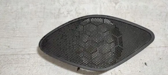 Opel Astra K Subwoofer grill/trim 39057377