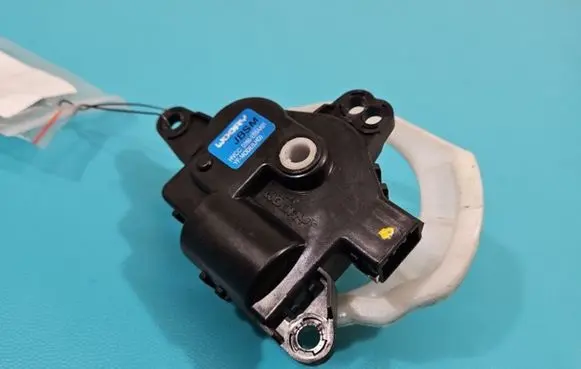 A/C air flow flap actuator/motor