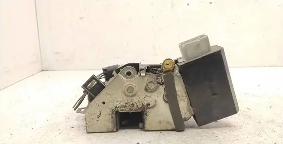 BMW 7 E38 Rear door lock 40620751 8352165