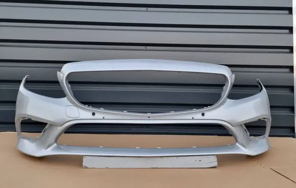 Mercedes-Benz C W205 Front bumper