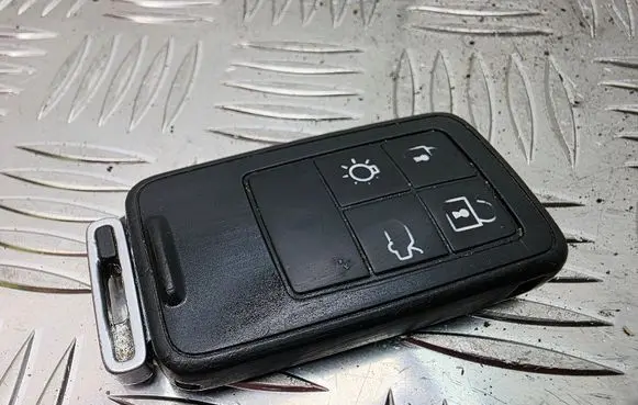 Volvo XC60 Ignition key/card 8676873 5WK49264