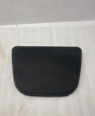 Side speaker trim/cover