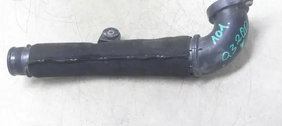 Intercooler hose/pipe