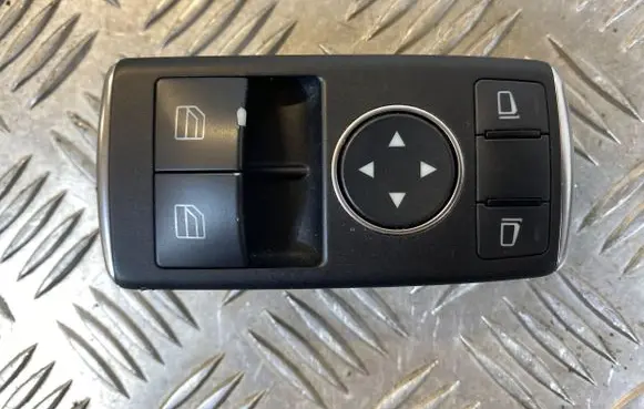 Mercedes-Benz SLK R172 Electric window control switch A1729057000 10021637 0945100