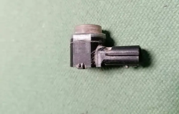 Renault Trafic III (X82) Parking PDC sensor 284429097R 0602170639 303972E02