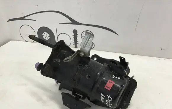 Lexus NX Gearbox mount