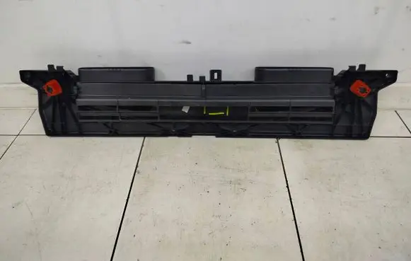 Mercedes-Benz SLK R172 Radiator support slam panel A1725000255
