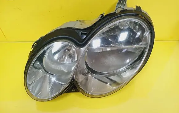Mercedes-Benz CLK A209 C209 Headlight/headlamp 