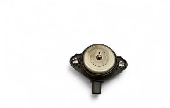 Porsche Macan (95B) Camshaft vanos timing valve 94610505379