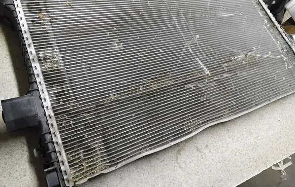 Porsche Panamera (971) Coolant radiator 971121249H 971121253