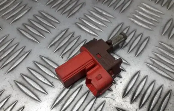 Ford Mondeo Mk III Brake pedal sensor switch 95bb7c534ac 95bb-7c534-ac