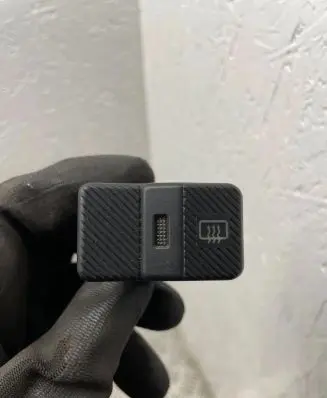 Windscreen/window heater switch