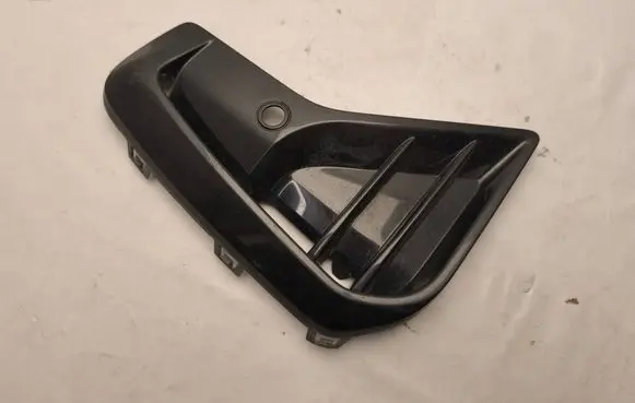BMW X3 G01 Front bumper lower grill 51118081202 8081202