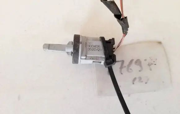 Volkswagen Jetta V Interior temperature sensor 1k0907543g 300408