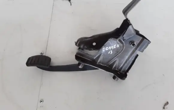 Clutch pedal