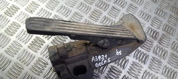 Volkswagen Golf V Accelerator throttle pedal 1K2721503M 6PV008745-00