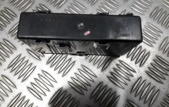 Volvo S40, V40 Other control units/modules 30889337 mb232300-8341