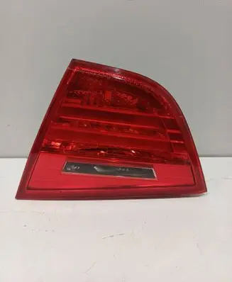 BMW 3 E90 E91 Tailgate rear/tail lights 7154156