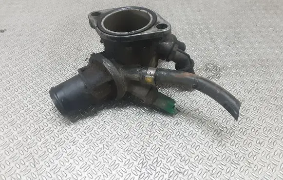 Saab 9-5 Thermostat/thermostat housing 55203388