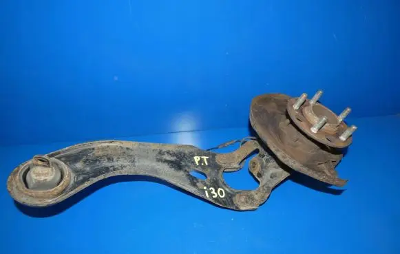 Hyundai i30 Rear wheel hub spindle/knuckle 