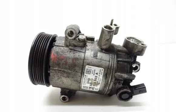 Volkswagen PASSAT B7 Air conditioning (A/C) compressor (pump) 5K0820803A