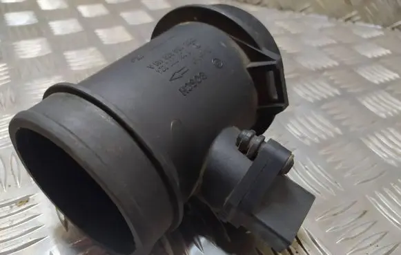 Audi A6 S6 C5 4B Mass air flow meter 059906461A 0281002224