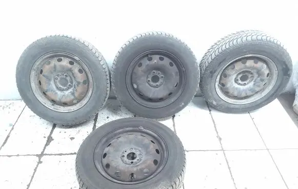 Fiat Linea R15 steel rim A4472908 DEBICA