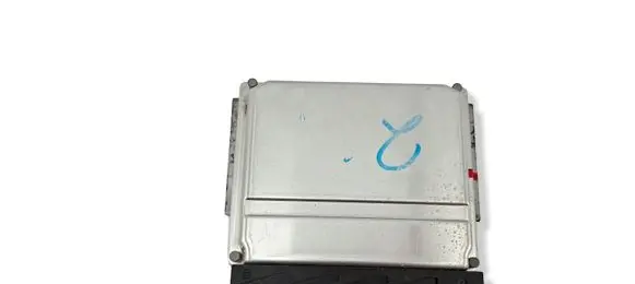 Volvo S60 Engine control unit/module 0261207712 08675760A