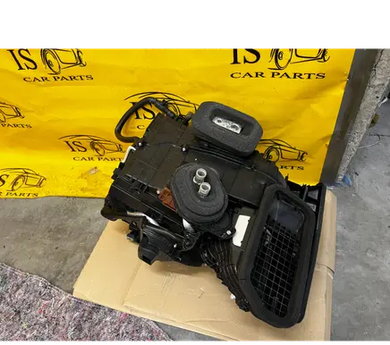 Interior heater climate box assembly