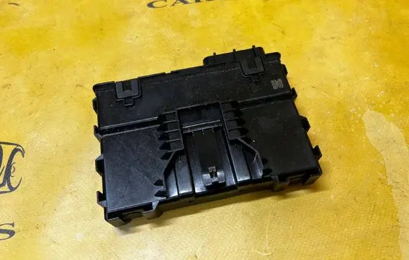Renault Espace VI Other control units/modules 284Z15BT1A