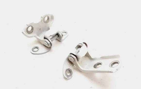 Toyota Prius (XW50) Rear door hinge set A046694