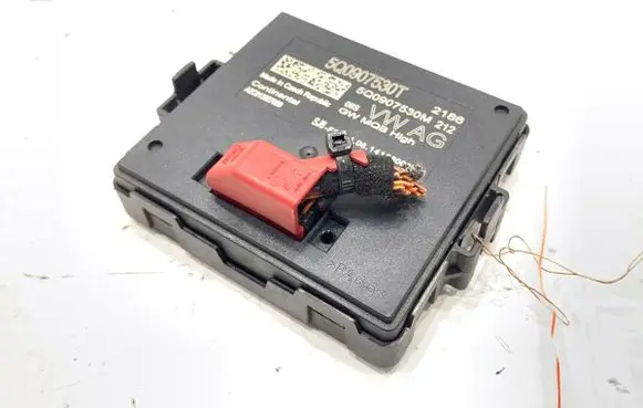 Volkswagen Golf VII Xenon control unit/module 5Q0907530T