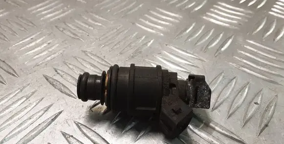 Opel Astra H Fuel injector 90536149