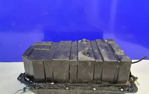 Porsche Cayenne (92A) Battery box tray 7P0801283