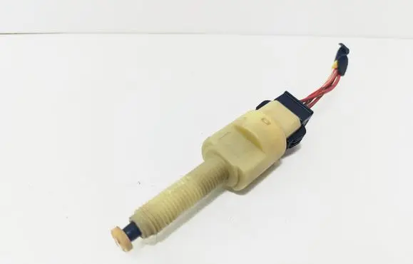 Audi A6 S6 C5 4B Brake pedal sensor switch 4A0945515A