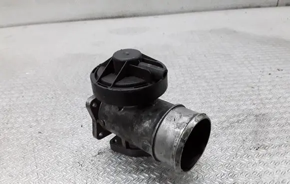Mercedes-Benz A W168 EGR valve A6680900454