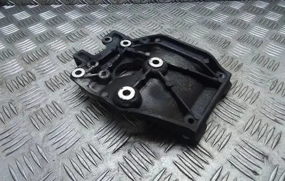 Citroen C4 Grand Picasso Engine mounting bracket 9646719580
