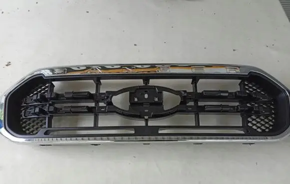 Ford Ranger Front grill JB3B-8350-DB