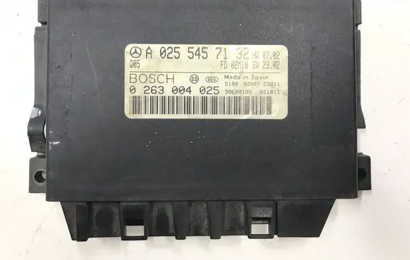 Mercedes-Benz E W211 Parking PDC control unit/module A0255457132 0263004025