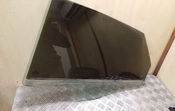 Ford Mondeo MK V Rear door window glass DS73F25713E
