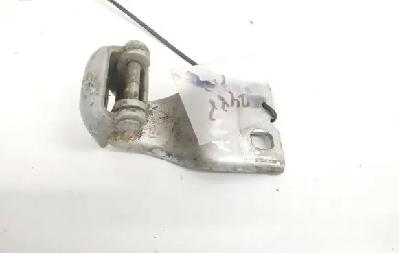 Ford Focus Tailgate/trunk/boot hinge 4M51N42900AA 4M51-N42900-AA