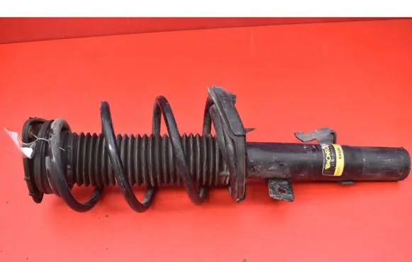 Volvo V40 Front shock absorber/damper G8425
