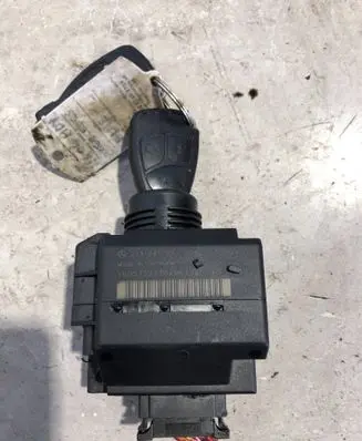 Mercedes-Benz E W211 Ignition lock 2115451408