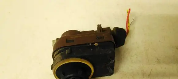 Peugeot 406 Headlight level height control switch