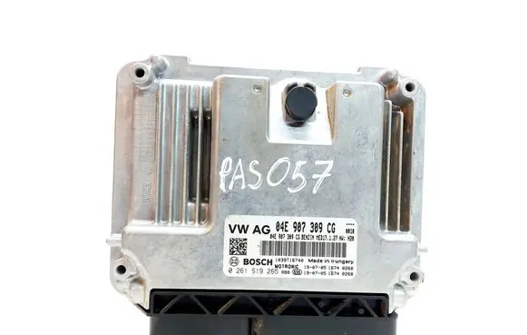 Volkswagen PASSAT B8 Engine control unit/module 04E907309CG 0261S19265