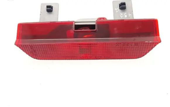 Toyota RAV 4 (XA20) Third/center stoplight