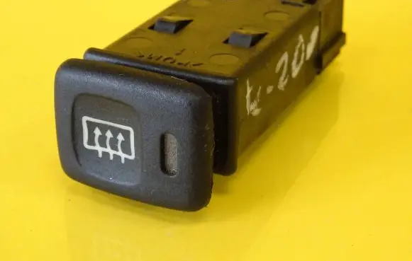 Rover 200 XV Windscreen/window heater switch