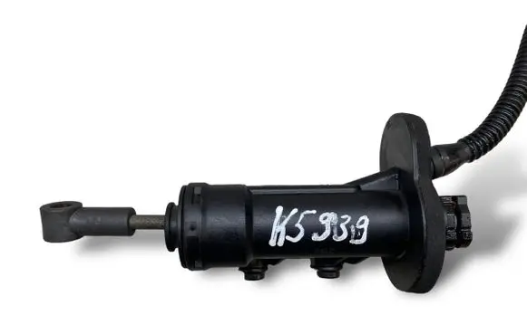 Audi A6 S6 C6 4F Clutch master cylinder 4F0721401A