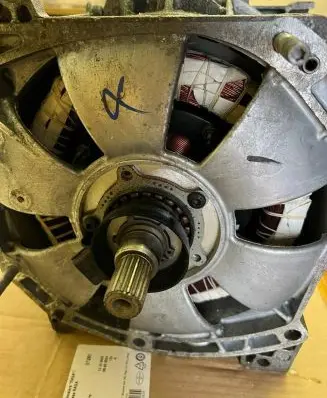 Renault Zoe Electric car motor 290V71975R